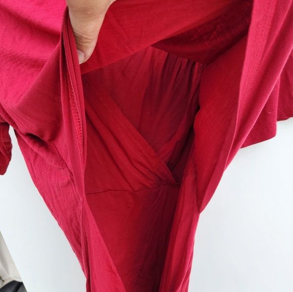 Bearsland red nursing shirt size XL (4 for $20 closet bundle) - Picture 4 of 7